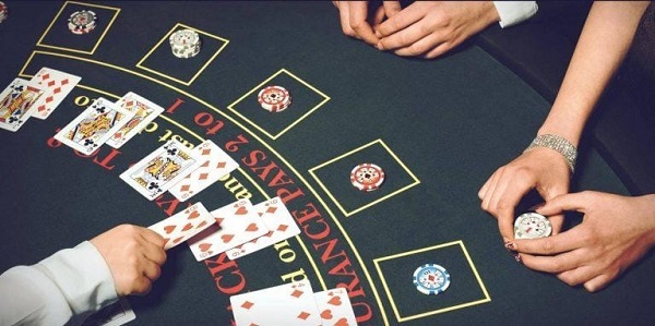 Blackjack là gì? Tìm hiểu về trò chơi đánh bài phổ biến